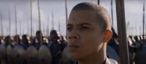 The Unsullied takes the center stage this time due to photo leaks of the 'GoT' film set. - [Image via The Genie/YouTube screencap]