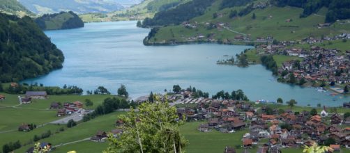Photo of Lake in Switzerland: A Reason to Travel [Image via Willow King]
