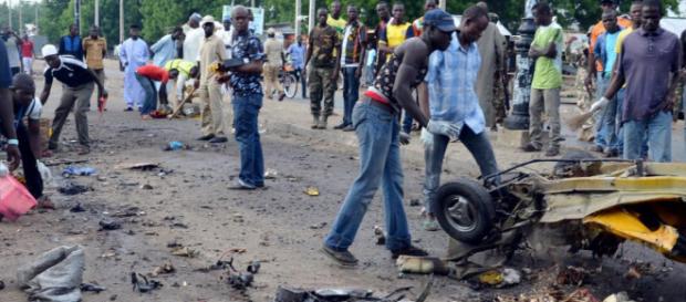 Le Nigeria meurtri par un attentat suicide Le Nigeria meurtri par un attentat suicide
