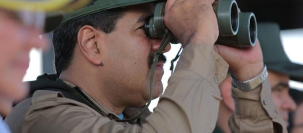 Los militares venezolanos llegaron a territorio colombiano en un helicóptero Los militares venezolanos llegaron a territorio colombiano en un helicóptero
