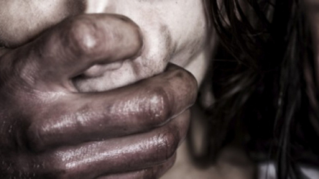 Stuprata e segregata per 10 anni