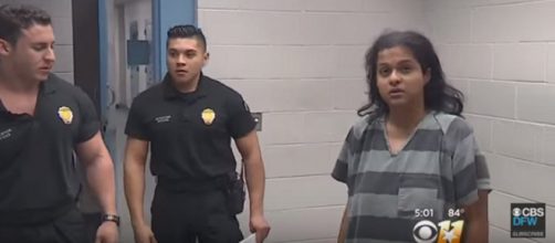 Sini Mathews in Texas jail. [Image from CBSDFW/YouTube]