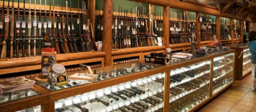 Welcome to America - Supermarket with guns (Image credit – Marcin Wichary, Wikimedia Commons)