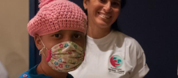 Charity gifts for children with cancer, foundation Vanessa Isabel. (Image Credit: The Photographer/Wikimedia Commons) Charity gifts for children with cancer, foundation Vanessa Isabel. (Image Credit: The Photographer/Wikimedia Commons)