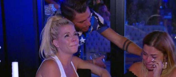 Les Marseillais vs Le Reste du Monde 2 : Stéphanie Durant annonce qu'elle quitte l'émission Les Marseillais vs Le Reste du Monde 2 : Stéphanie Durant annonce qu'elle quitte l'émission