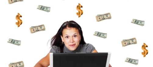Making money online - Image credit: Pixabay