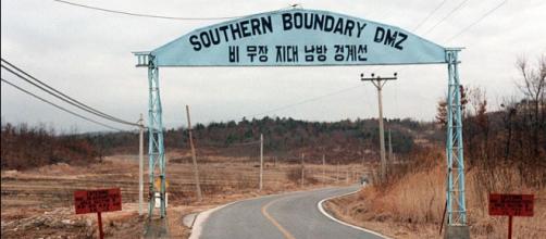 Road to the southern boundary of De-Militarized Zone (Image via SPC 4 Long/Wikimedia Commons)