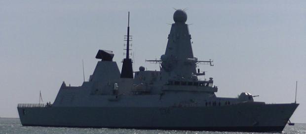 HMS Diamond the Jewel of the RoyalNavy malfunctions. [Image Credit:Youtube people and Blogs) HMS Diamond the Jewel of the RoyalNavy malfunctions. [Image Credit:Youtube people and Blogs)