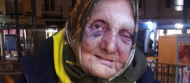 Tragedia unei cerșetoare din România Tragedia unei cerșetoare din România