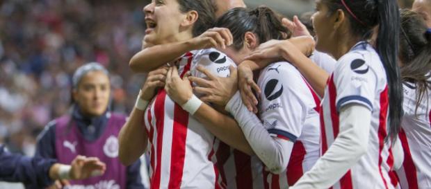 Chivas, histórico primer campeón de la Liga MX femenil! - Univision - univision.com Chivas, histórico primer campeón de la Liga MX femenil! - Univision - univision.com