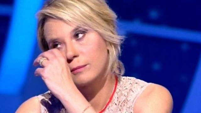 Uomini e Donne, Maria De Filippi minacciata di morte.