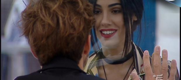 Grande Fratello Vip, Signorini contro Giulia De Lellis "Spari ca ... - leggo.it Grande Fratello Vip, Signorini contro Giulia De Lellis "Spari ca ... - leggo.it