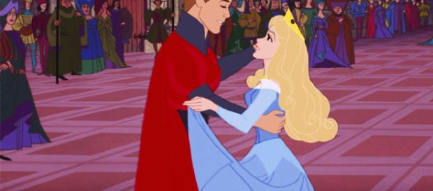 La favola de 'La bella addormentata' è stata giudicata da una madre londinese come 'violenza sessuale': è polemica. La favola de 'La bella addormentata' è stata giudicata da una madre londinese come 'violenza sessuale': è polemica.