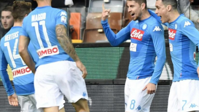 Il Napoli recupera la vetta: 0-1 ad Udine, basta un gol di ... - eurosport.com