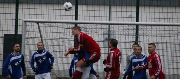 Bei Blau-Weiß 52 waren die Großrudestedter (Rot) noch obenauf. Im Borntal kassierten sie ein deftiges 1:5. Foto: Martin Bogatz Bei Blau-Weiß 52 waren die Großrudestedter (Rot) noch obenauf. Im Borntal kassierten sie ein deftiges 1:5. Foto: Martin Bogatz
