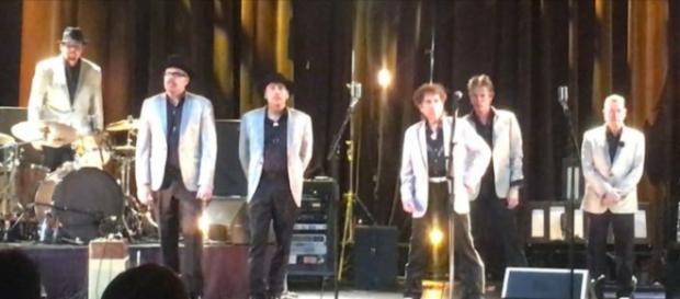 Bob Dylan and his band, Beacon Theater, NYC, November, 2017. (By kind permission of Hermann Rechberger) Bob Dylan and his band, Beacon Theater, NYC, November, 2017. (By kind permission of Hermann Rechberger)