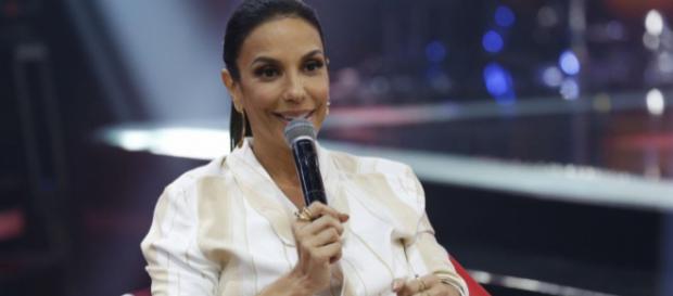 Cantora baiana está grávida de gêmeas Cantora baiana está grávida de gêmeas