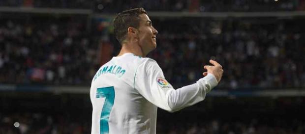 Cristiano Ronaldo continua vendo complicado o campeonato do Real Cristiano Ronaldo continua vendo complicado o campeonato do Real