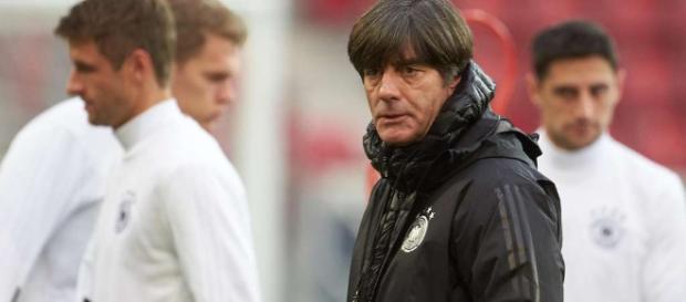 Löw muss sich für 23 Top-Spieler entscheiden. Keine leichte Aufagbe. Löw muss sich für 23 Top-Spieler entscheiden. Keine leichte Aufagbe.