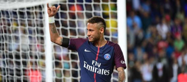 Real Madrid : Neymar a fixé une condition à sa signature ! Real Madrid : Neymar a fixé une condition à sa signature !
