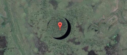 The Rotating Island trovata su Google Maps.