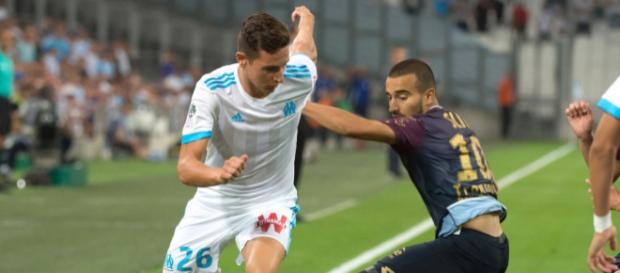 Florian Thauvin va devoir mieux se comporter sur le terrain - bfmtv.com Florian Thauvin va devoir mieux se comporter sur le terrain - bfmtv.com