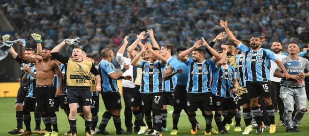 Grêmio pode trazer o título para o Brasil Grêmio pode trazer o título para o Brasil