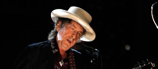Il cantautore Bob Dylan in concerto Il cantautore Bob Dylan in concerto
