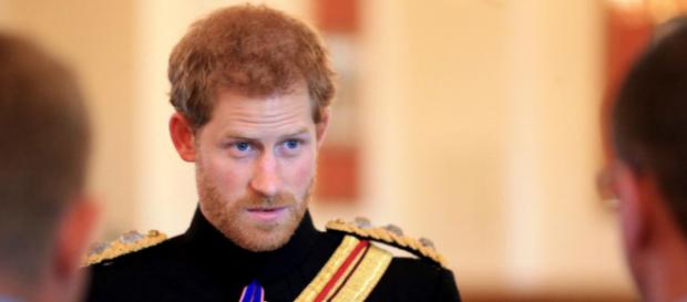 Le prince Harry cinquième dans l'ordre de succession Le prince Harry cinquième dans l'ordre de succession