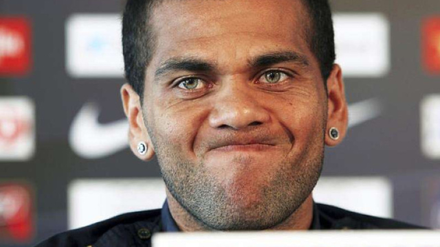 dani alves attacca senza mezzi termini la Juventus