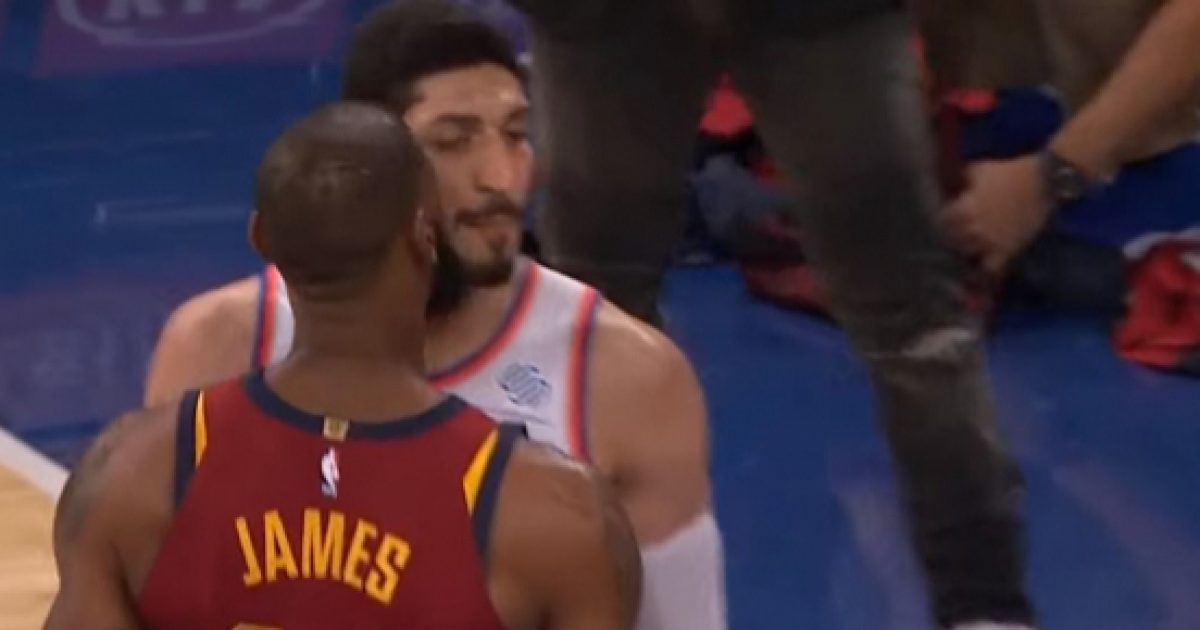 NBA player trolls LeBron James after he got ejected