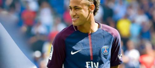 Foot PSG - PSG : Mais qu'est-ce que Neymar fout à Paris ? Cantona ... - foot01.com