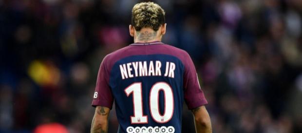 PSG : Le père de Neymar se lâche sur le Real Madrid ! PSG : Le père de Neymar se lâche sur le Real Madrid !