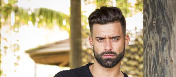 Vincent Queijo (LVDA2) séparé de Sarah Lopez, il craque pour une ... - melty.fr Vincent Queijo (LVDA2) séparé de Sarah Lopez, il craque pour une ... - melty.fr
