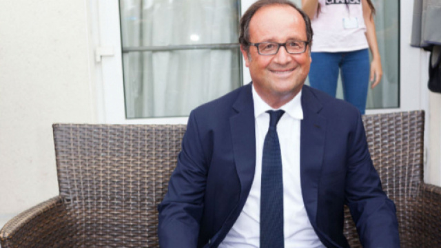 Le Grand prix de l'humour politique 2017 d&eacute;cern&eacute; &agrave; Fran&ccedil;ois Hollande - bfmtv.com