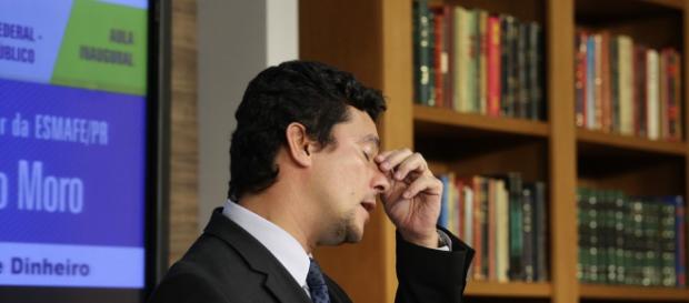 Juiz Sérgio Moro se depara com um sério entrave na Operação Lava Jato Juiz Sérgio Moro se depara com um sério entrave na Operação Lava Jato