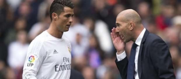 Real Madrid : Un cador sur le point de débarquer cet hiver ! Real Madrid : Un cador sur le point de débarquer cet hiver !