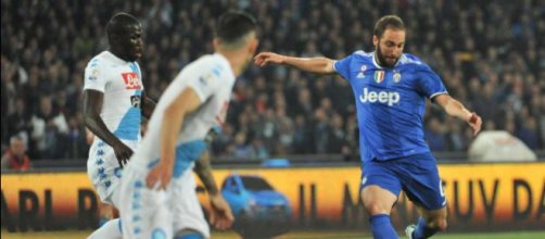 Napoli-Juventus: verso il record d'incassi - lastampa.it