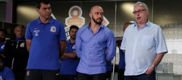 Corinthians continua se planejando para 2018 e quer novos reforços Corinthians continua se planejando para 2018 e quer novos reforços