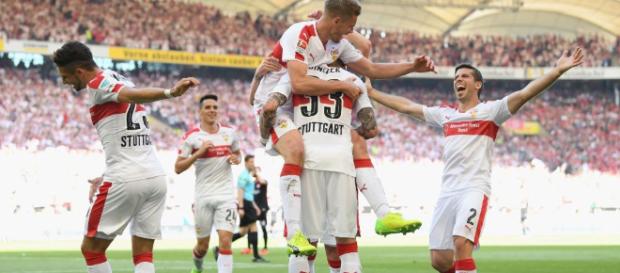 Liveticker zum Nachlesen: VfB steigt nach Sieg gegen Würzburg auf ... - stuttgarter-zeitung.de Liveticker zum Nachlesen: VfB steigt nach Sieg gegen Würzburg auf ... - stuttgarter-zeitung.de
