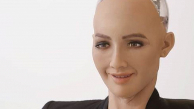 Arabia Saudita d&agrave; cittadinanza a un robot - floptv.tv