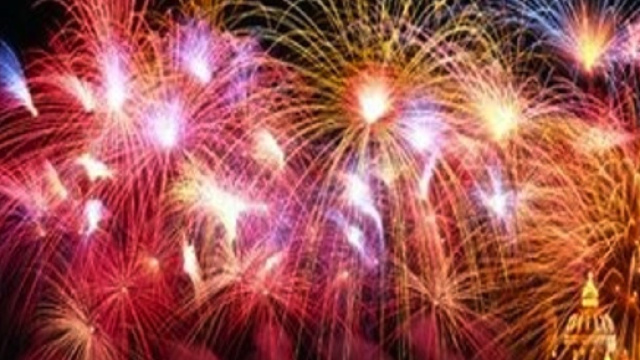 I fuochi d'artificio sono vietati in molte comuni italiani
