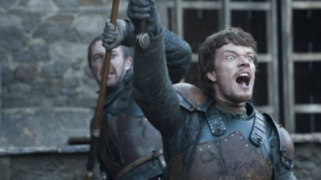 Les séries (gênantes) à (ne pas) regarder dans les transports ... - allocine.fr