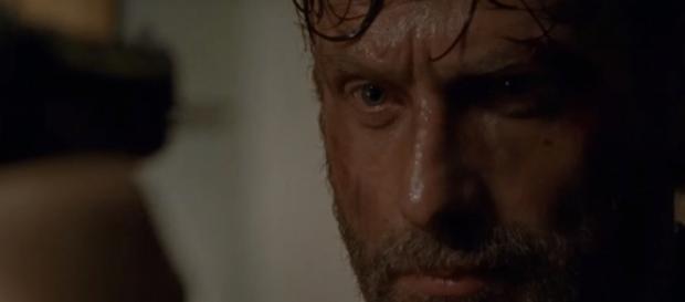 The Walking Dead : Rick franchi un pas de plus vers la mentalité "Ma pitié l'emporte sur ma colère" The Walking Dead : Rick franchi un pas de plus vers la mentalité "Ma pitié l'emporte sur ma colère"