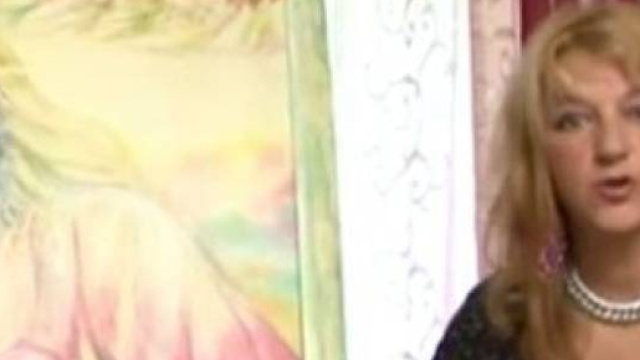 I Ris hanno ispezionato la casa dell'ex marito e del figlio della pittrice, ma di Renata Rapposelli non vi sono tracce.