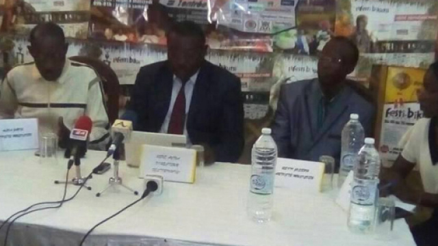 La panel Du Festi Bikutsi lors de conférence de presse (c) Odile Pahai