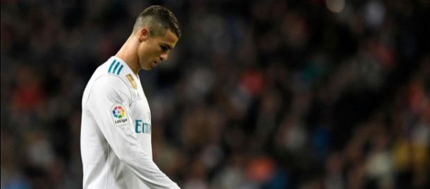 Cristiano Ronaldo decepcionado tras su mal partido. Cristiano Ronaldo decepcionado tras su mal partido.