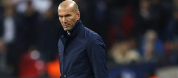 Zidane estudiar renovar el equipo Zidane estudiar renovar el equipo