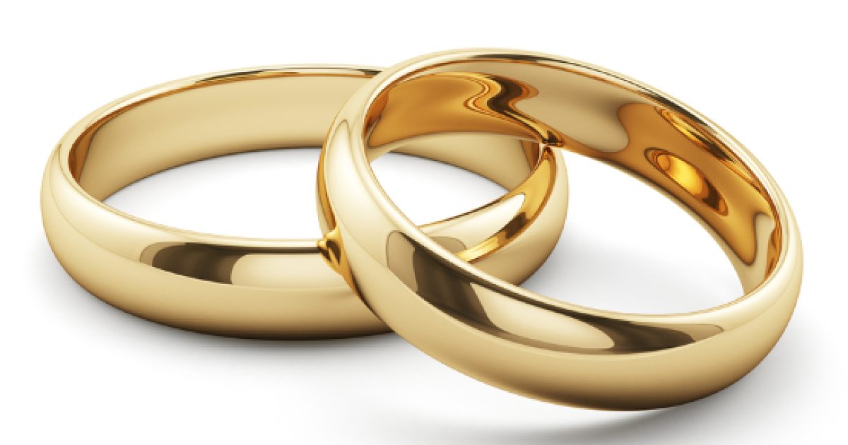 Свадебные кольца. Красивые обручальные кольца. Оригинальные обручальные кольца. Обручальные кольца булгари белое золото. Классические обручальные кольца.