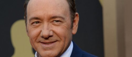 Kevin Spacey accusato di molestie - thefamouspeople.com